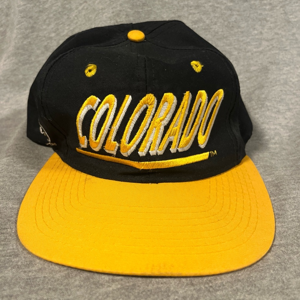 Vintage Top Of The World University Of Colorado Buffaloes SnapBack Hat